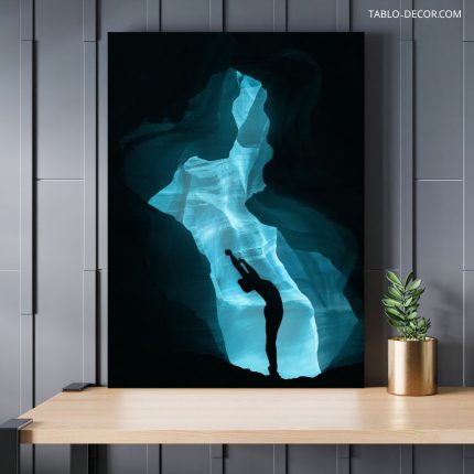 تابلو دکوراتیو مدرن رقص در اعماق اب Dance in the depths of the water