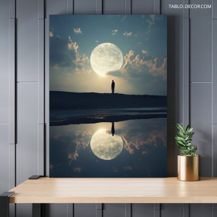 تابلو دکوراتیو فضایی ماه درخشنده Shining moon