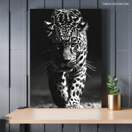 تابلو دکوراتیو حیوانات پلنگ خشن fierce panther