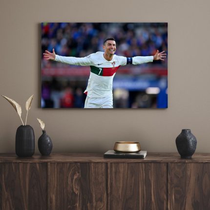 تابلو دکوراتیو فوتبالی رونالدو خوش حال Ronaldo is happy