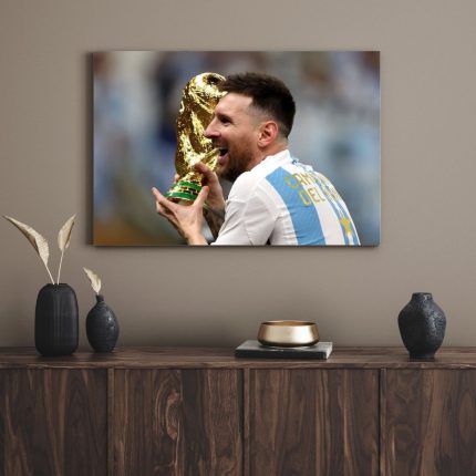 تابلو دکوراتیو فوتبالی مسی برنده Messi wins