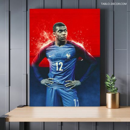 تابلو دکوراتیو ورزشی امباپه بازیکن فوتبال Mbappe is a football player