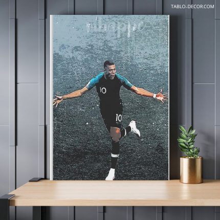 تابلو دکوراتیو ورزشی امباپه در حال خوشحالی Mbappe is happy