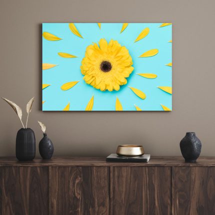 تابلو دکوراتیو مینیمال گل زرد yellow flower
