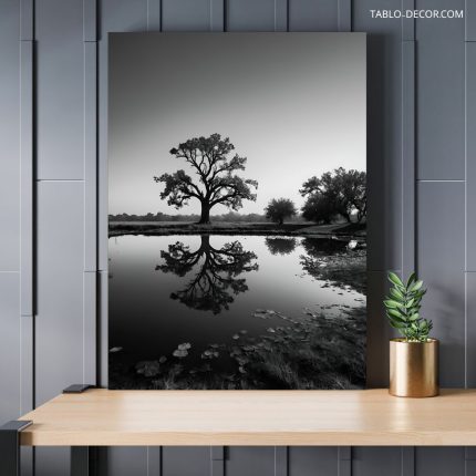 تابلو درخت سیاه و سفید Black and white tree