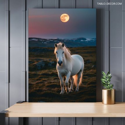 تابلو اسب تنها lonely horse