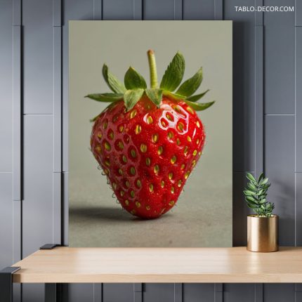 تابلو توت فرنگی Strawberries