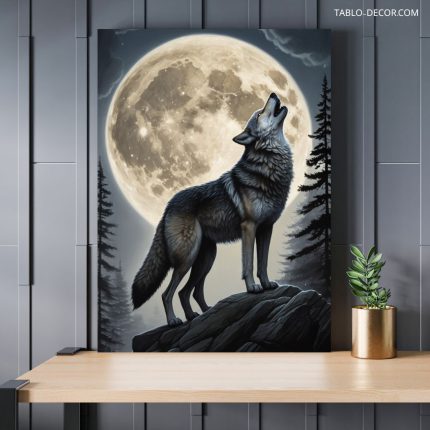 تابلو گرگ و ماه The wolf and the moon