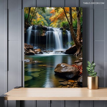 تابلو آب زلال و روان Clear and flowing water