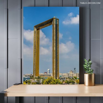 تابلو بزرگ ترین قاب The largest frame
