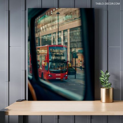 تابلو اتوبوس معروف لندن The famous London bus