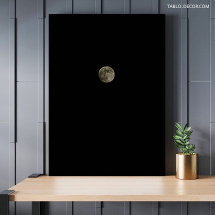تابلو پینترستی ماه در اسمان Pinterest Moon in the sky