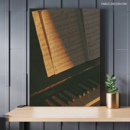 تابلو شیک پیانو برای دکوراسیون داخلی Piano for interior decoration
